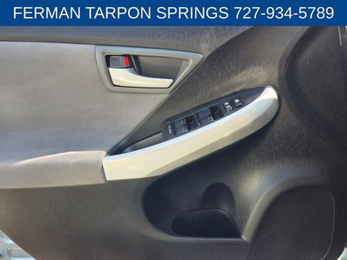 Used 2013 Toyota Prius Three image 23