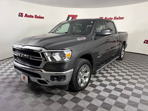 Used 2022 RAM 1500 Big Horn AWD/4WD image 2