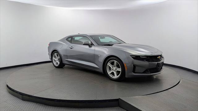 Used 2019 Chevrolet Camaro LT RWD image 11