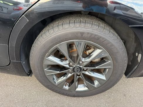 Used 2015 Lexus ES 300h w/ Navigation System Package FWD image 8