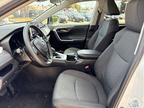 Used 2024 Toyota RAV4 XLE image 11