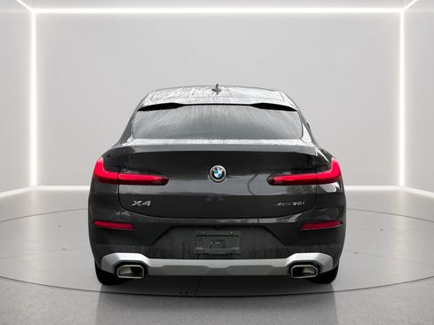 Used 2025 BMW X4 xDrive30i w/ Premium Package AWD/4WD image 4