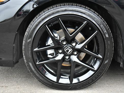Used 2025 Honda Civic Sport image 12