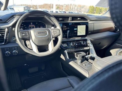 Used 2024 GMC Sierra 1500 Denali w/ Denali Reserve Package image 21