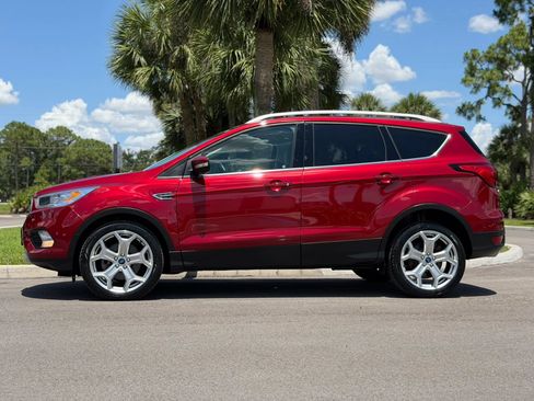 Used 2019 Ford Escape Titanium FWD image 5