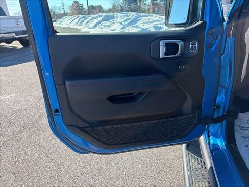 Used 2022 Jeep Wrangler Unlimited Rubicon w/ Steel Bumper Group image 11