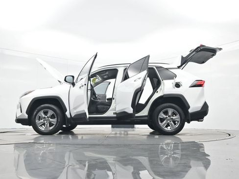 Used 2024 Toyota RAV4 XLE image 47