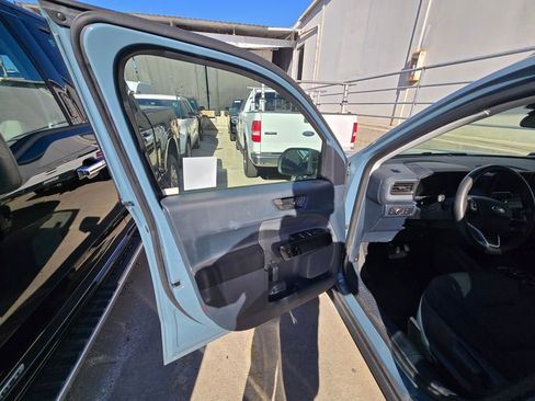 Used 2022 Ford Maverick XL image 8