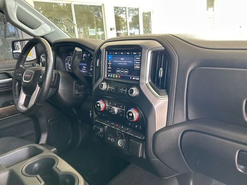 Used 2019 GMC Sierra 1500 SLE w/ SLE Value Package image 22
