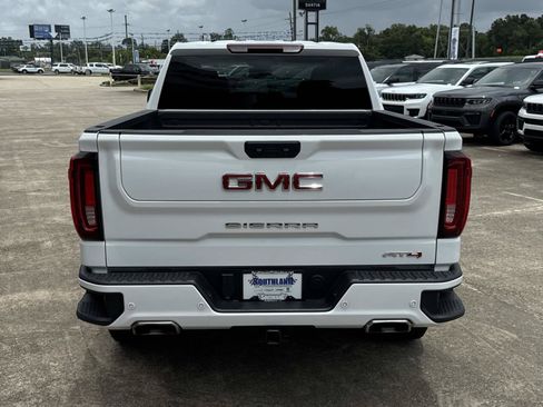 Used 2025 GMC Sierra 1500 AT4 AWD/4WD image 6