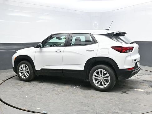 Used 2023 Chevrolet TrailBlazer LS image 4
