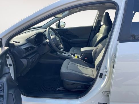 Used 2024 Subaru Crosstrek 2.0i Premium AWD/4WD image 9