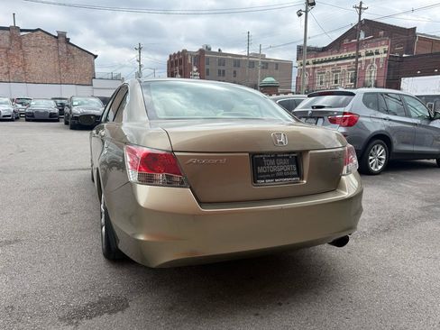 Used 2009 Honda Accord EX image 4