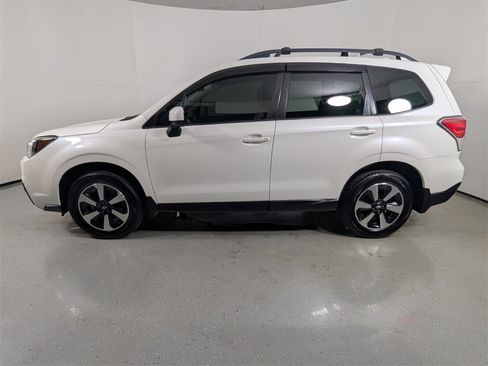 Used 2018 Subaru Forester 2.5i Premium image 4