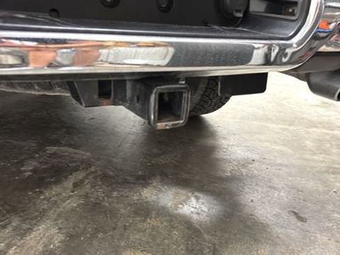 Used 2022 RAM 1500 Laramie AWD/4WD image 18