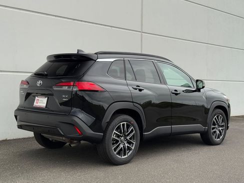 Certified 2026 Toyota Corolla Cross XLE image 7