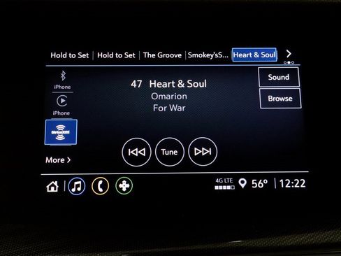 Used 2023 Buick Envision Preferred image 3