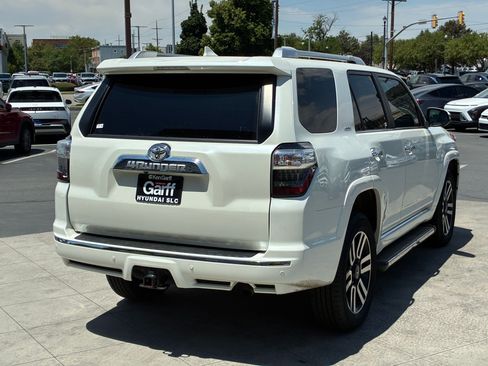 Used 2021 Toyota 4Runner Limited AWD/4WD image 3