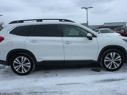Used 2019 Subaru Ascent Premium image 9