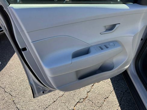 New 2026 Hyundai Kona SEL Sport FWD image 10