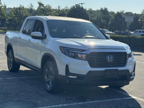 Used 2023 Honda Ridgeline RTL image 2