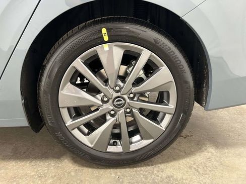New 2026 Nissan Sentra SL FWD image 7