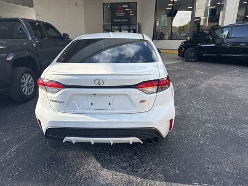 Used 2021 Toyota Corolla SE image 5