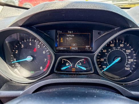 Used 2018 Ford Escape SEL AWD/4WD image 9