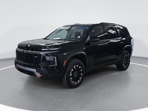 Certified 2024 Chevrolet Traverse Z71 w/ Enhanced Driving Package image 7