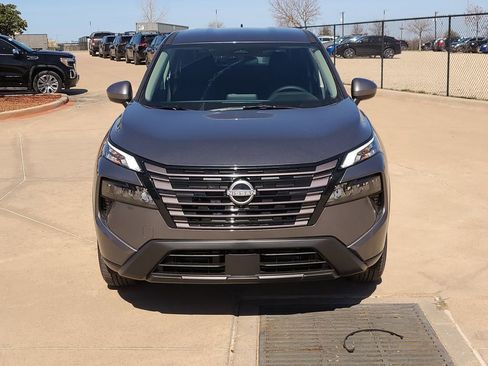 New 2026 Nissan Rogue SV image 5