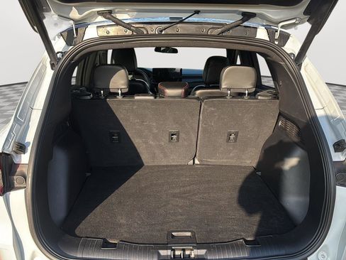 Used 2025 Ford Escape ST-Line w/ Equipment Group 301A image 18