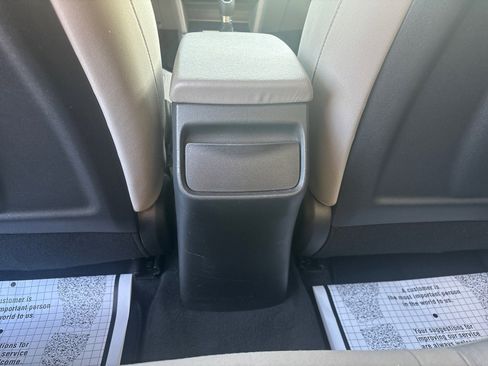 Used 2018 Hyundai Elantra SEL image 34