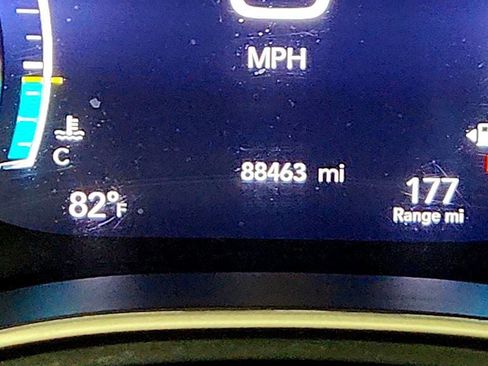 Used 2021 Chrysler Pacifica Touring-L w/ Premium & Safety Sphere Group AWD/4WD image 15