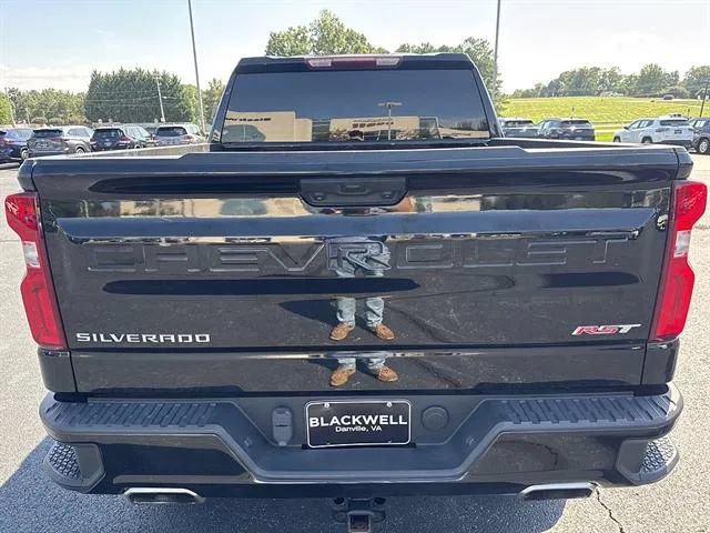 Used 2023 Chevrolet Silverado 1500 RST w/ Z71 Off-Road Package AWD/4WD image 6
