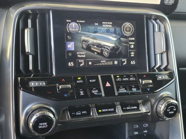 Certified 2025 Lexus LX 700h Luxury w/ Appearance Package AWD/4WD image 29