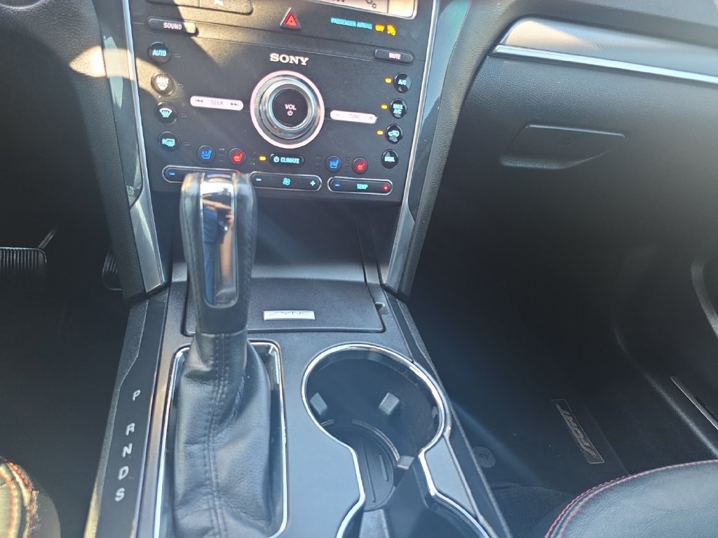 Used 2019 Ford Explorer Sport w/ Equipment Group 401A AWD/4WD image 18
