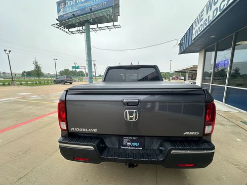 Used 2019 Honda Ridgeline RTL image 4
