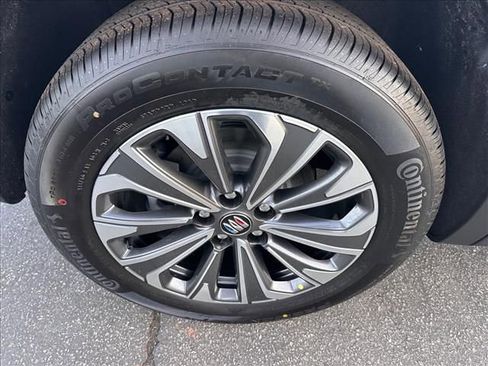 New 2026 Buick Envision Preferred image 13