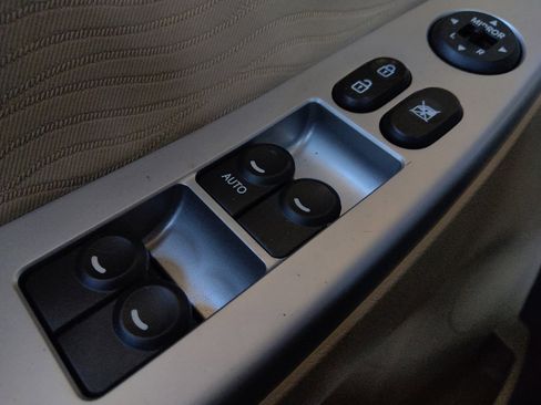 Used 2014 Hyundai Accent GLS w/ Option Group 2 FWD image 27