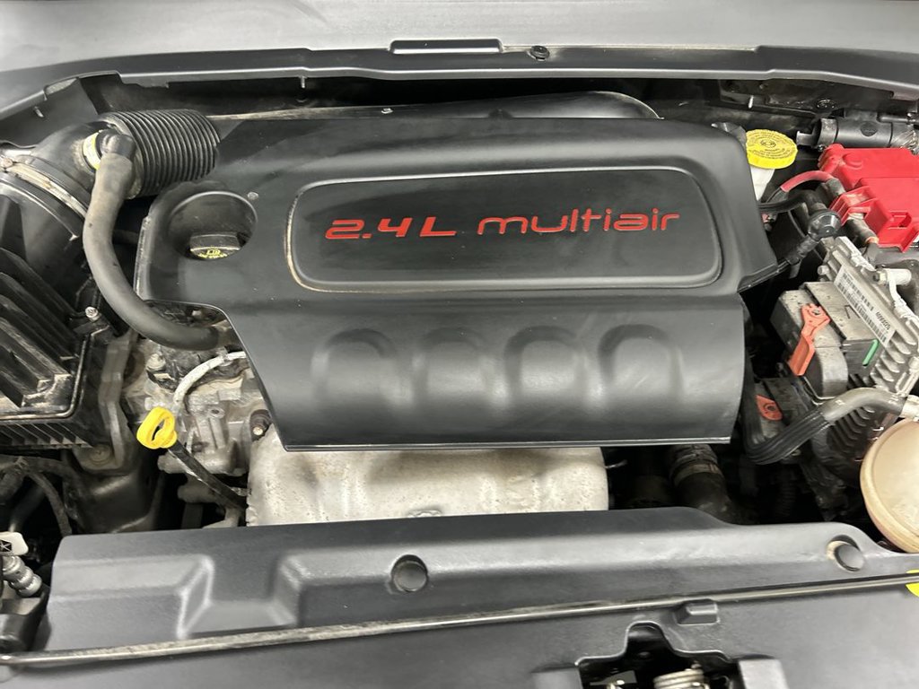 Used 2020 Jeep Compass Limited w/ Premium Lighting Group AWD/4WD image 23