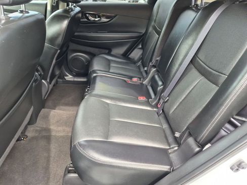 Used 2017 Nissan Rogue SL w/ SL Premium Package AWD/4WD image 25
