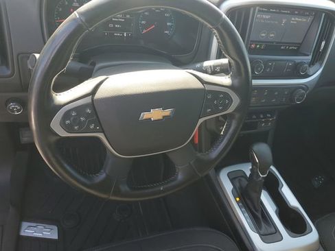 Certified 2022 Chevrolet Colorado LT w/ Safety Package AWD/4WD image 19