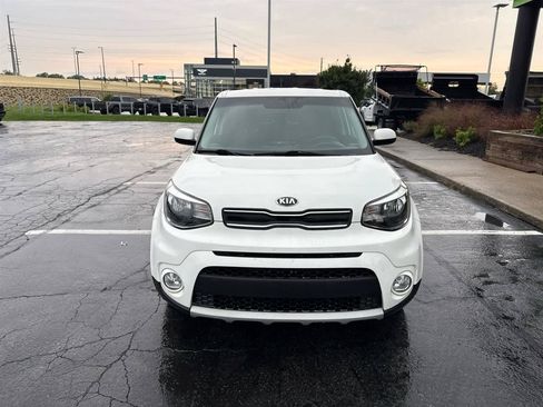 Used 2019 Kia Soul + FWD image 3