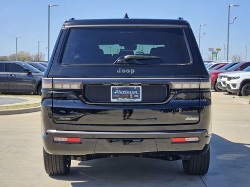 New 2026 Jeep Grand Wagoneer Summit w/ Rear Seat Video Group I AWD/4WD image 8