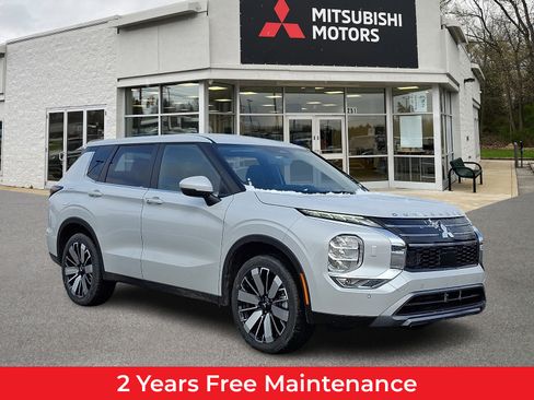 New 2026 Mitsubishi Outlander SE AWD/4WD image 1
