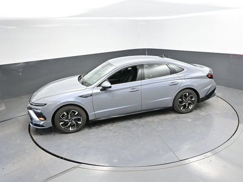 Used 2025 Hyundai Sonata SEL FWD image 38