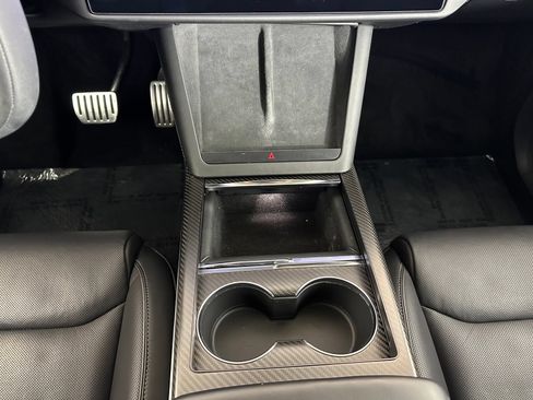 Used 2022 Tesla Model X Plaid AWD/4WD image 19