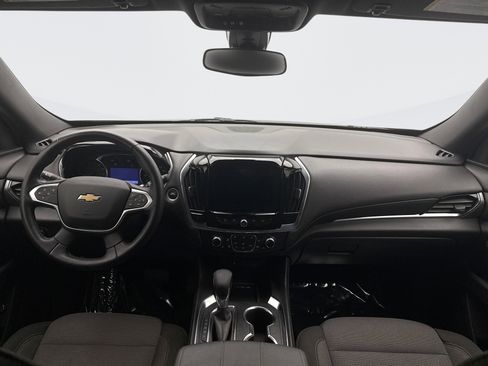 Used 2022 Chevrolet Traverse LT AWD/4WD image 14