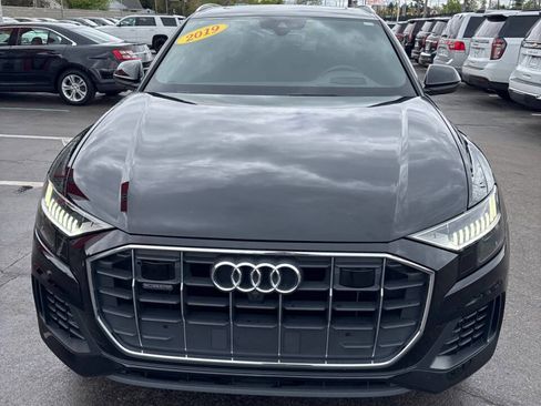 Used 2019 Audi Q8 Prestige w/ Towing Package AWD/4WD image 2