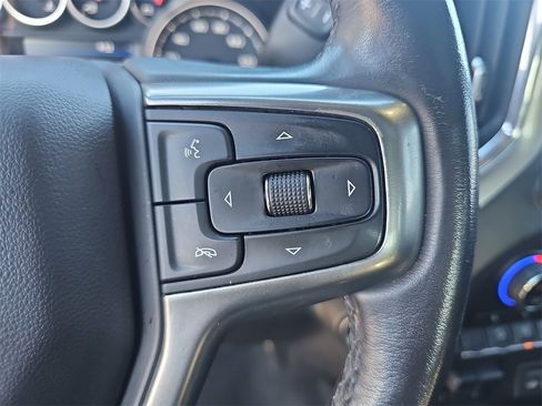 Used 2021 Chevrolet Silverado 1500 LT w/ Z71 Off-Road Package image 17